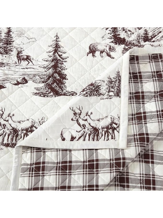 White Pine Rustic Bedding 3 Piece Full Queen Quilt Set, Cotton White Brown Bear Deer Pine Tree Woodland Print Cabin Bedding, Reversible Lodge Quilt Set with Pillow Shams