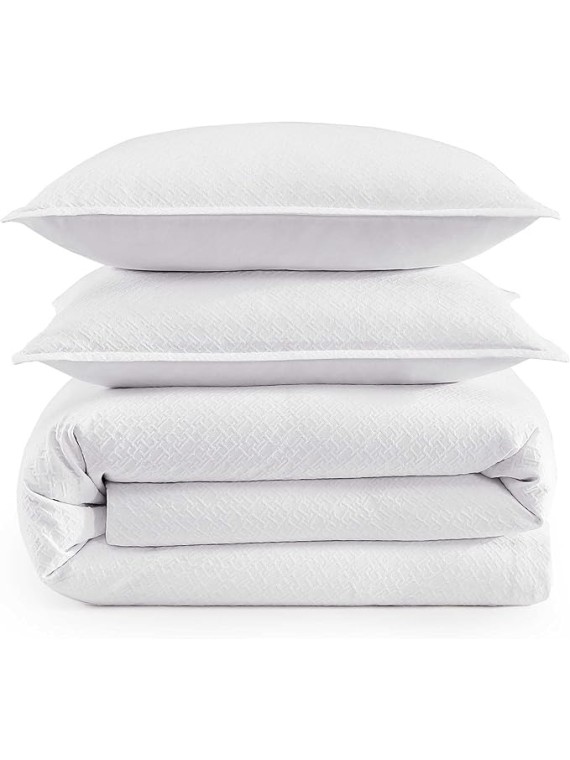 Comforter Set, Luxuriously Soft Cotton Matelassé Bedding with Matching Shams, Textured Design (Monogram White, King)